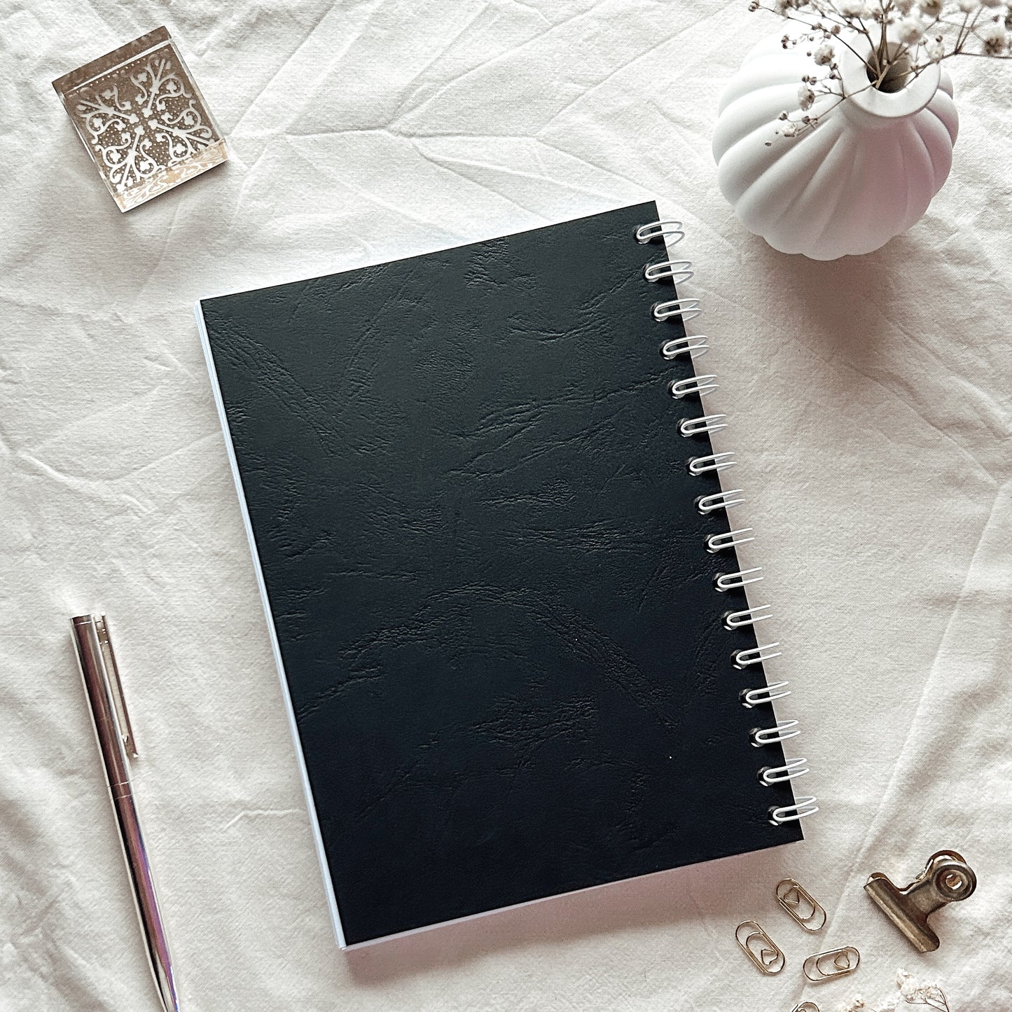 Undatierter Budgetjahresplaner beige - A5